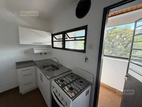 Depto Tipo Casa en Alquiler de 3 ambientes