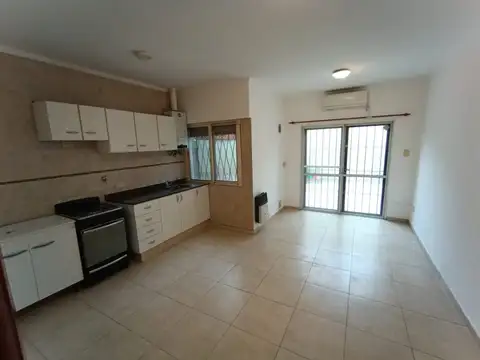 Casa en Venta en Alberdi, USD 95.000