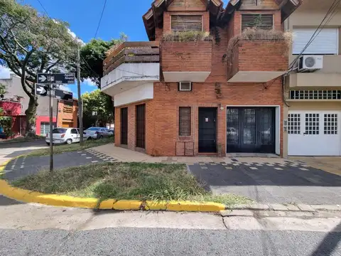 PH de  2 ambientes  en venta Villa Martelli, sin expensas