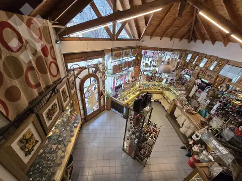 Venta Fondo de comercio - Rubro artesanías -  Zona Centro - San Martin de los Andes