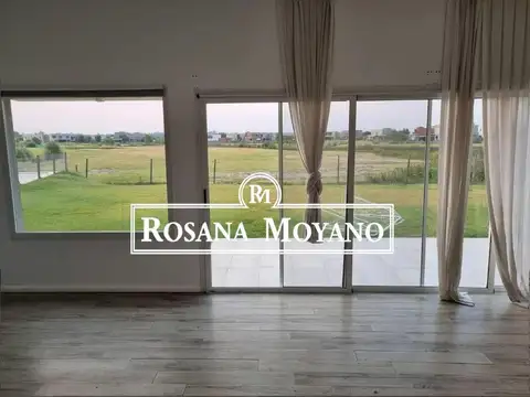 Venta - Casa - Vista Al Golf - Pileta - 2 Plantas - El Canton - Barrio Golf