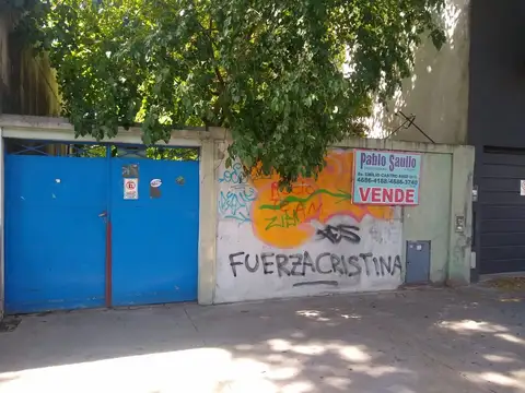 Lote Propio de 6.95 x 28mts en Zona Comercial Ideal Construccion
