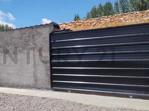 VENTA DE QUINCHO CON PILETA