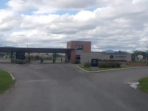 Hermoso terreno en venta en B La Verbena- zona del Aeropuerto