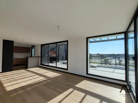 Apartamento de 3 dormitorios, con amplia terraza en Barra de Carrasco