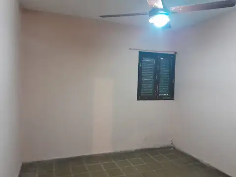 VENTA CASA EN B° EJERCITO ARGENTINO