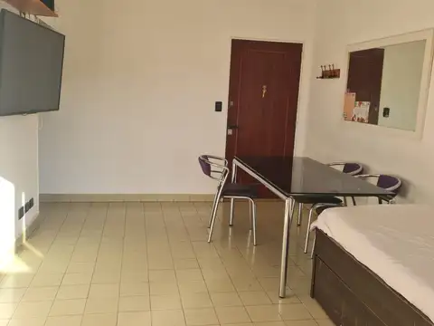 Mariscal Francisco Solano López 2100, Piso 3