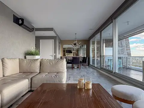 Departamento en Venta con 2 cocheras