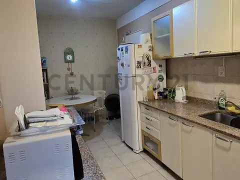 VENTA DEPARTAMENTO 4 AMBIENTES EN RECOLETA