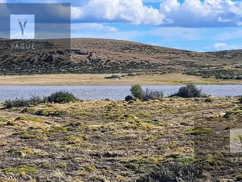 Campo en Gobernador Gregores