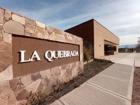 Bº La Quebrada. Calle Araoz - Ruta 100