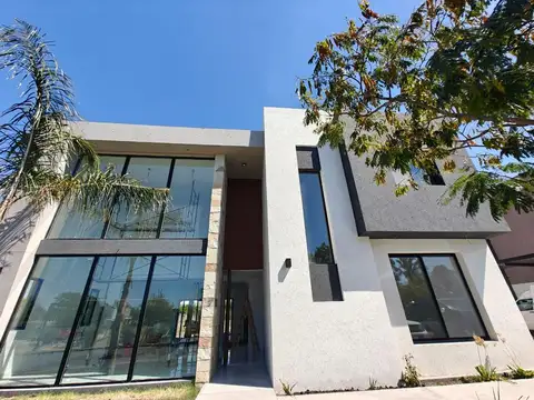 Casa en venta en Pilar del Este Santa Elena