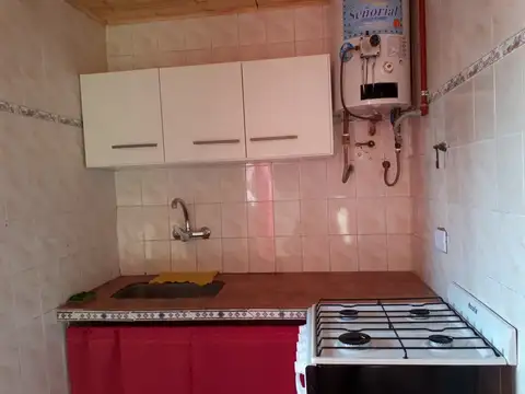 Depto Tipo Casa 2 ambientes con 1 baño