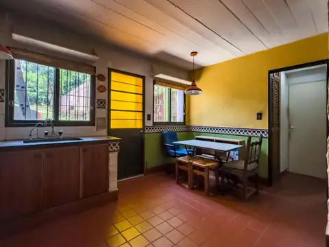 Depto Tipo Casa en Venta 50 años
