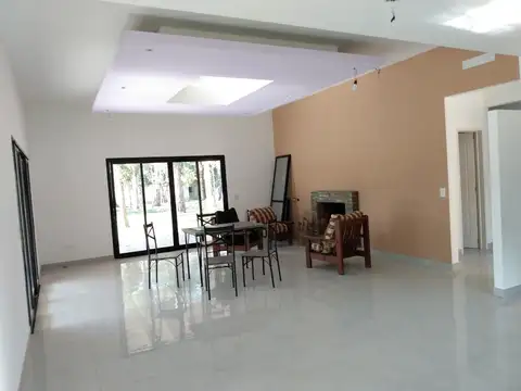 ¡CASA RETASADA!