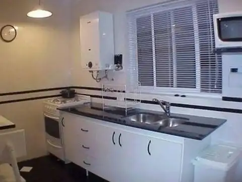 Cerrito 1500, Piso 2
