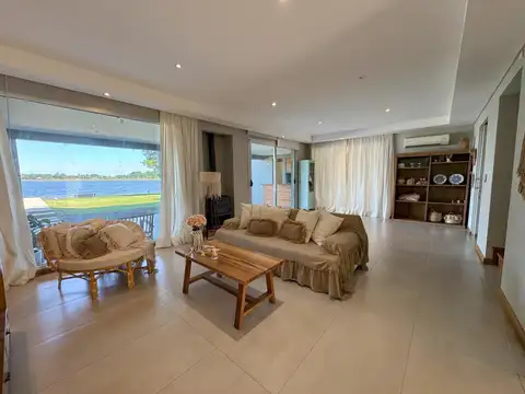 Casa en Venta en Corrientes, USD 450.000