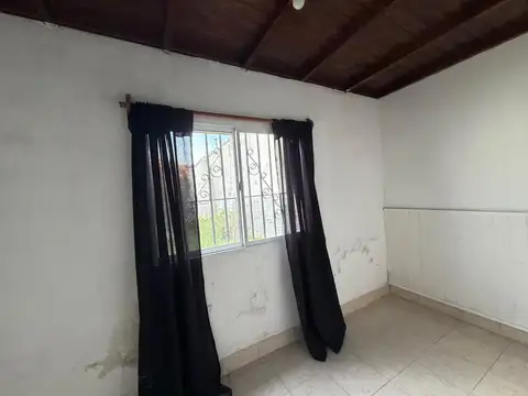 Local en Venta en Campana, USD 95.000