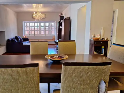 Casa en Venta al Oeste