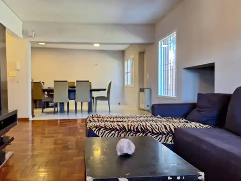 Casa 4 ambientes con 4 baños