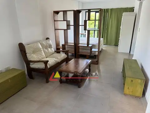 Alquiler 1 ambiente Jose Maria Bosch 1300
