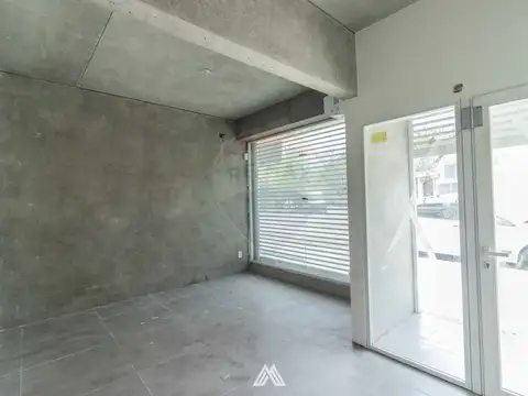 ALQUILER LOCAL COMERCIAL TRES CRUCES