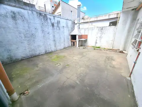 Depto Tipo Casa en Venta en Santos Lugares, USD 79.000