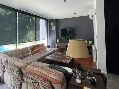 Casa en Venta en Villa Gobernador Udaondo, USD 340.000