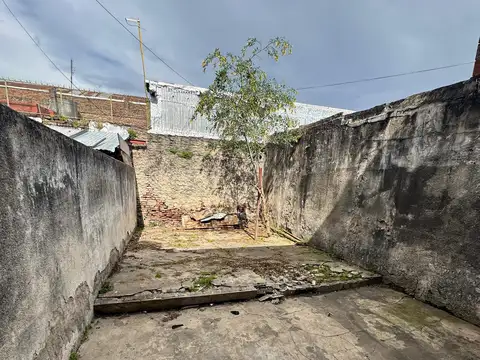 Local en Alquiler en Lomas del Millón, $ 600.000