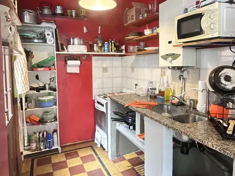 Depto Tipo Casa en Venta 90 años