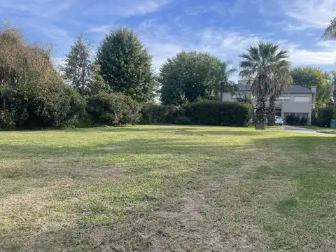 Terreno en venta en Funes