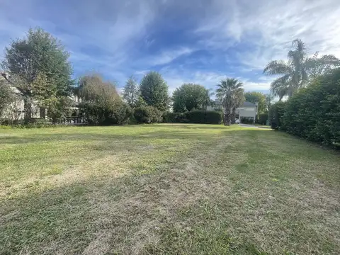 Terreno en Venta de 1215,0 m2