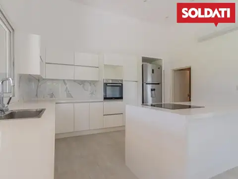 Casa en Venta al Oeste