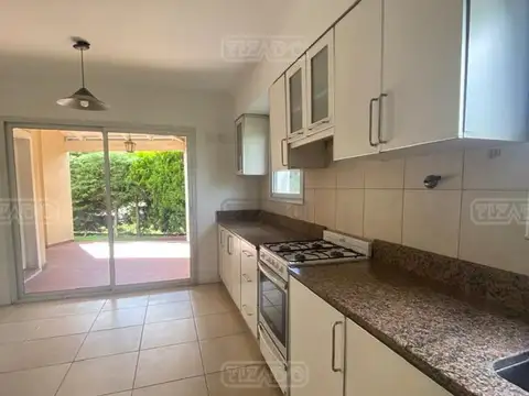 Casa en Venta en Country Club Banco Provincia, USD 295.000
