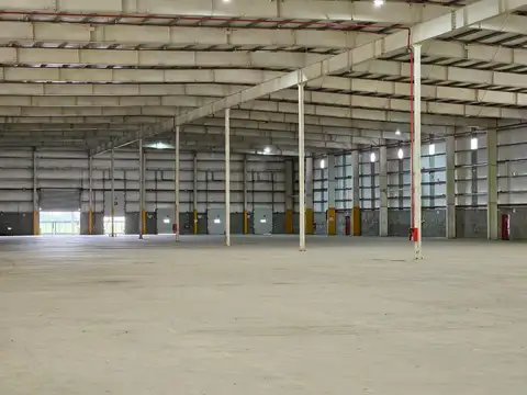 Nave industrial y logística con T3 y Sprinklers en Alquiler, Leasing y Venta
