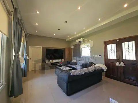 Casa en Venta de 5 dormitorios