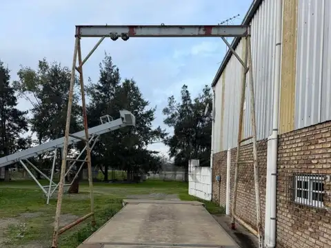 GALPÓN Y  TERRENO EN VENTA SOBRE RUTA 3 Y 205   