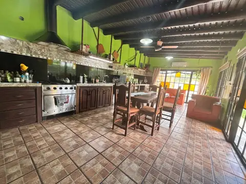 Casa en Venta en Arturo Segui, USD 142.000