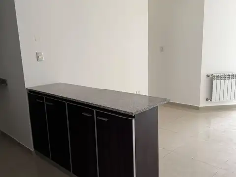 Departamento en Alquiler en General Paz, $ 650.000