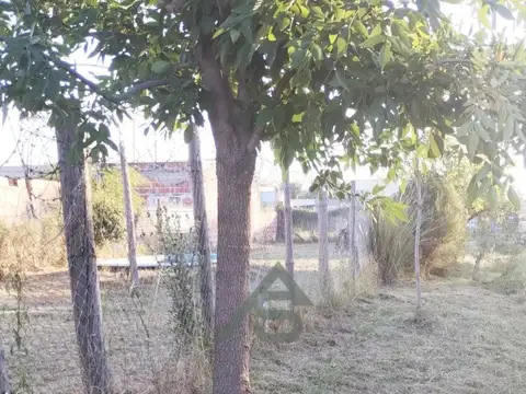 Terreno en Venta 20  mts Fondo