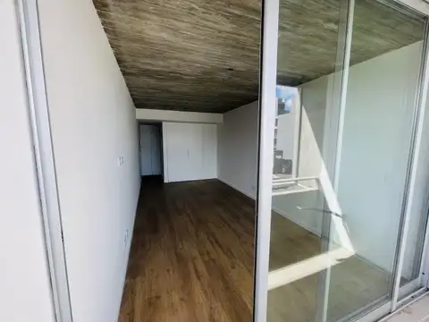 Ituzaingo 1621 , Piso 5