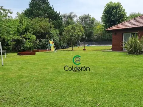 Casa  en Venta en Francisco Álvarez, Moreno, G.B.A. Zona Oes