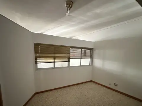 Local en Venta en Flores, USD 79.000