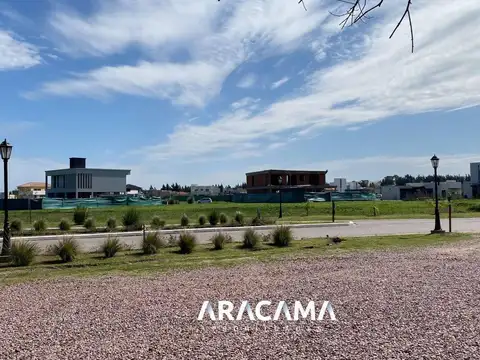 Terreno en Venta en Santa Inés, USD 67.000
