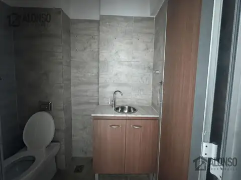Oficina en Alquiler en Banfield, $ 800.000