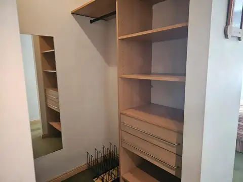 Departamento en Alquiler con 1 cocheras