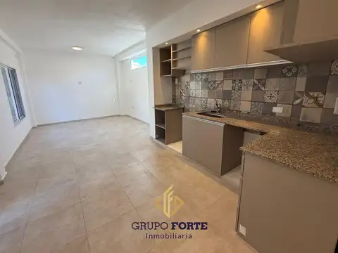 Miguel Cane, Villa Carlos Paz 165