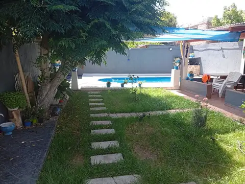 Venta de hermosa casa en Perdriel