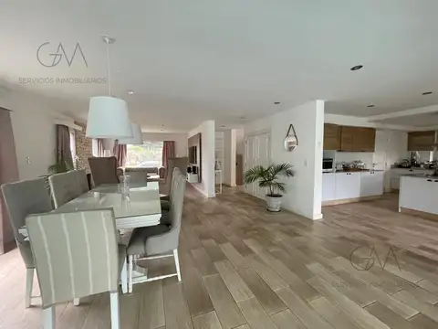 Casa en Alquiler Temporal de 4 dormitorios