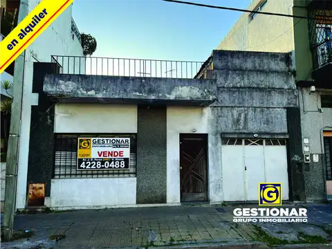 Casa en alquiler en Valentin Alsina